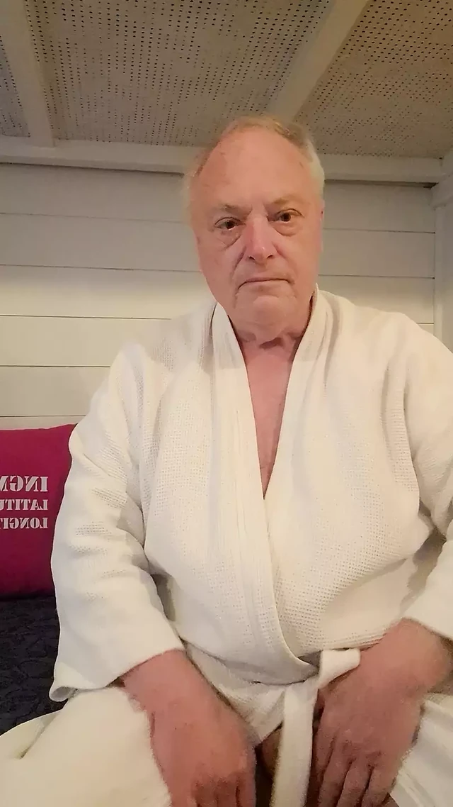 Зрелое крис, утреннее видео