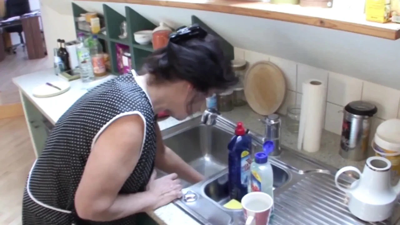 Mature Brunette MILF Gets Pounded Hard on Kitchen Counter
