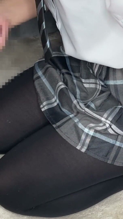 Vrhunac ♡ sa srednjoškolkom u cosplayu | Isječak 1