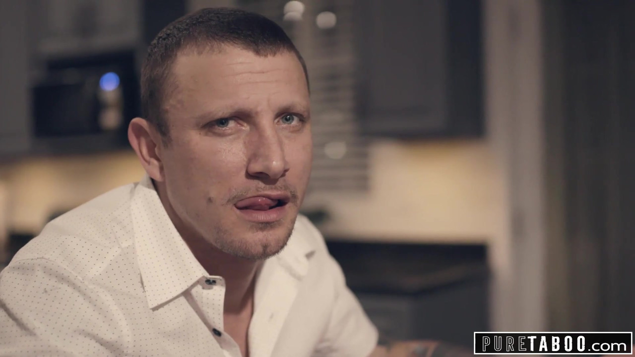 純粋なタブー義理の両親と義理の兄が新しい妹を歓迎