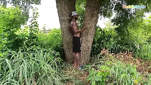 У меня был лучший трах в буше с моим новым бойфрендом