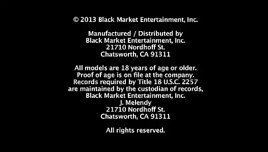 Pierced white slut likes good ass creampie from the black pecker