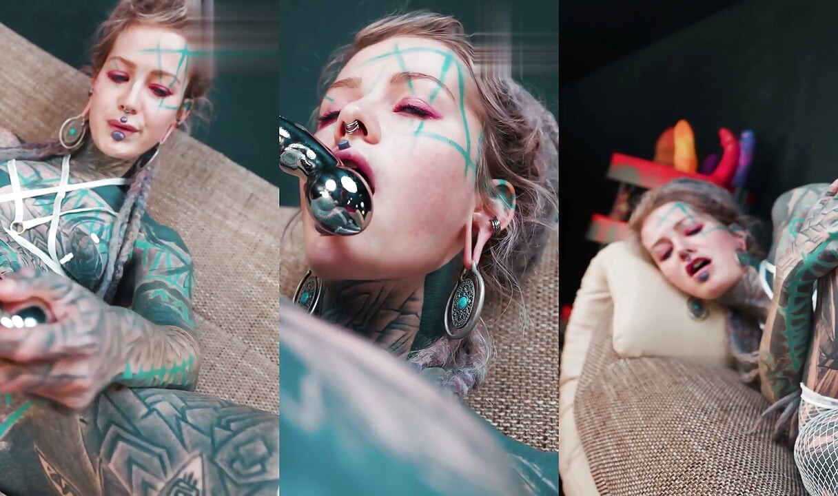 Solo Anal Destruction Prolapse & Deep Gaping