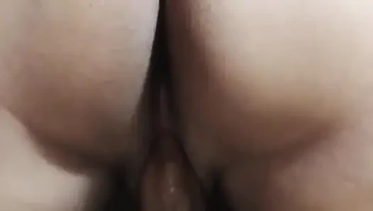 Neues marokkanisches sexvideo, das sie ihrem freund im haus ihres ehemanns angeboten hat.