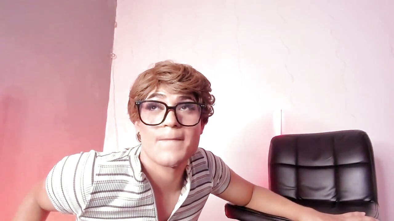 Sissy Ken with Fat Ass Gets Fucked by Tomas