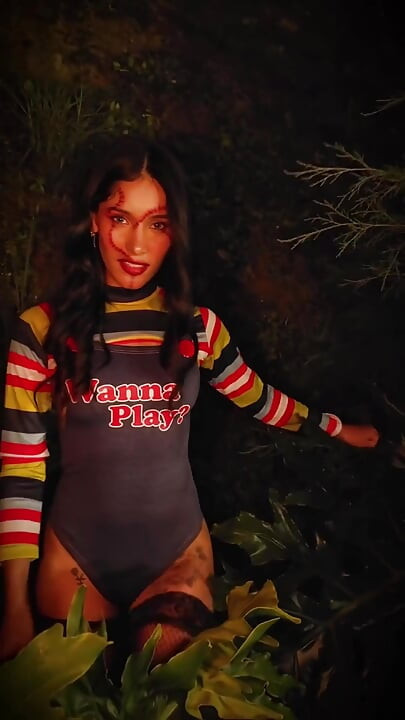 Latina Has a Rich Squirt on Halloween