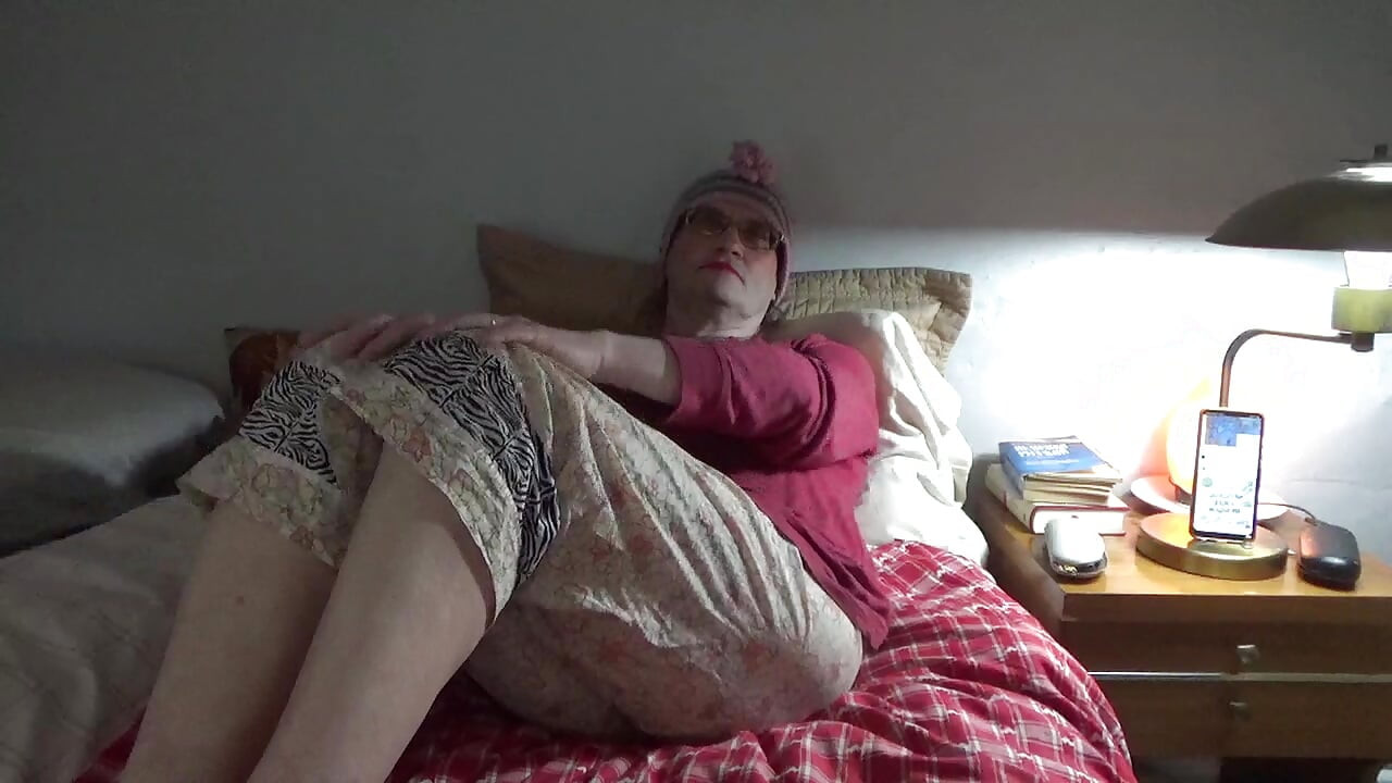 Old crossdresser Serge Ave-Lusin. 2026d
