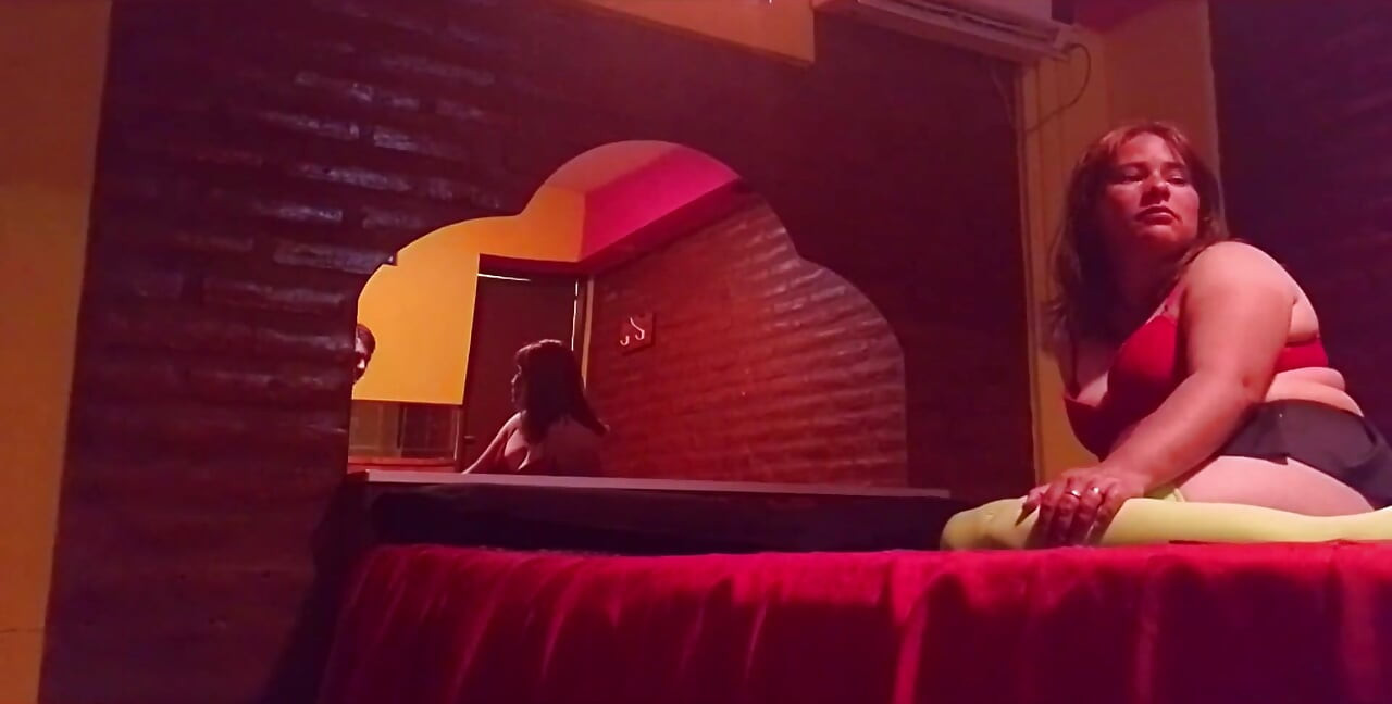 I Suck Her Ass and Pussy in a Cheap Motel