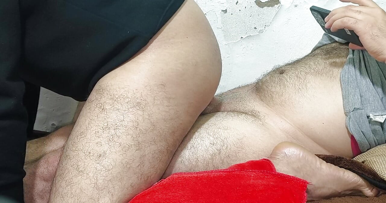 Seks Gay Arab Panas Menunggangi Kontol Arab Menyetubuhi Pantat Saudara Istriku