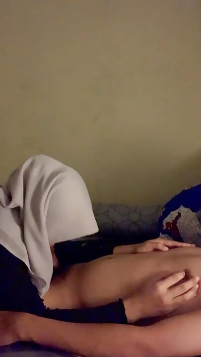 Fucking my stepsister's cock when it's quiet