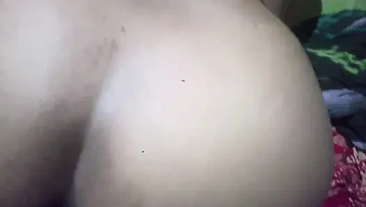 Ibu tiriku yang cantik pergi ke kantor, lalu ibu tiri ingin menyetubuhinya. Video lengkap bahasa india lagi viral.