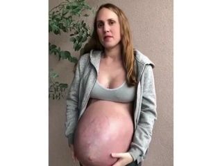 Ein besonderer schwangerer Bauch