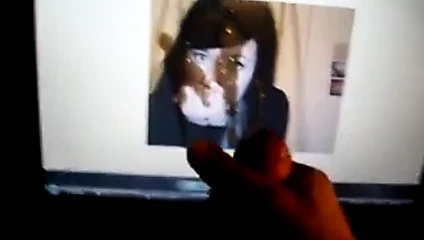 Katie sıçradı