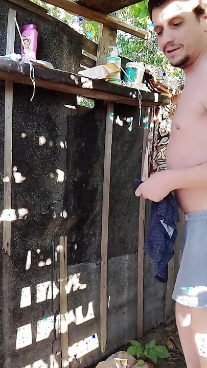 야외 샤워 오럴 섹스 커플