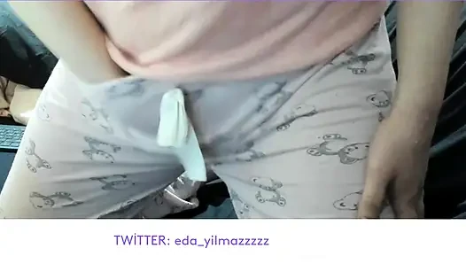 MASTURBATE PAJAMA- RUBBING PUSSY WITH PAJAMA