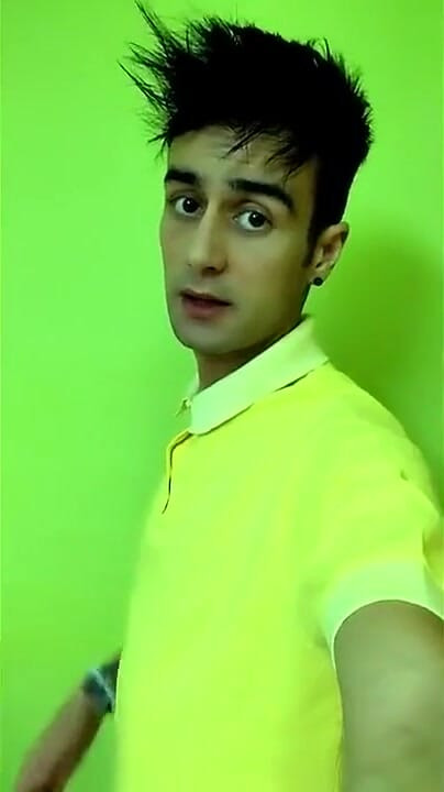 Hamile twink - seninle hamilelikten bahsediyorum! - Göbek fetişi