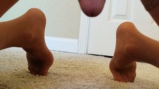 Massagem da próstata e ordenha em meias de nylon parte 1