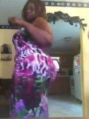 Sexy ThicknessAngel dances her sexy ass in dress