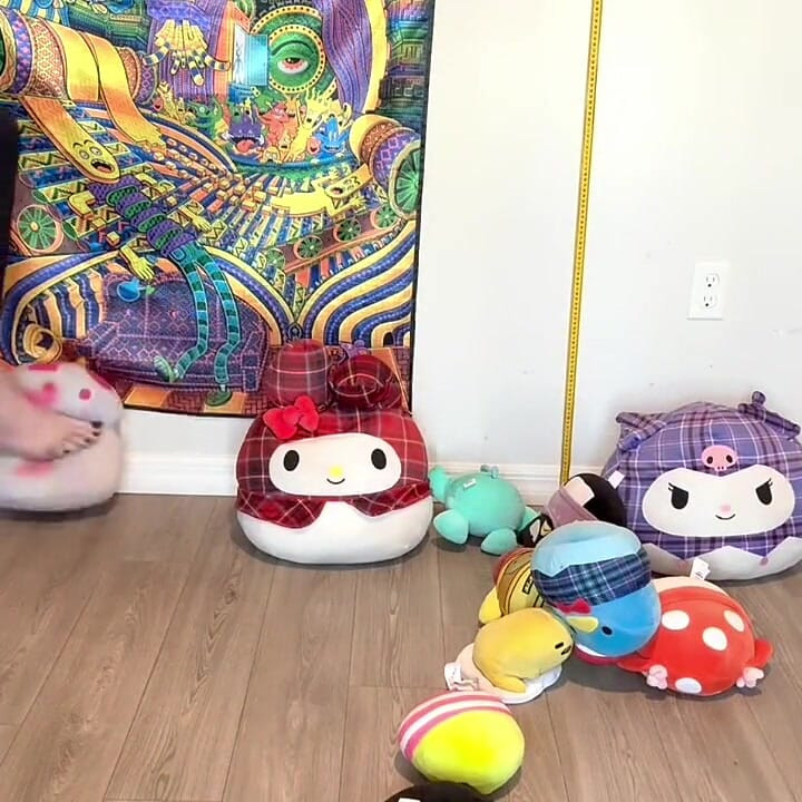 Plushie stomp - koleksi mainan seks ukuran 16 feet