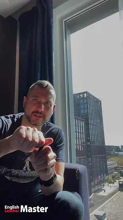 DILF sniffs poppers and jerks his bug uncut dick PREVIEW