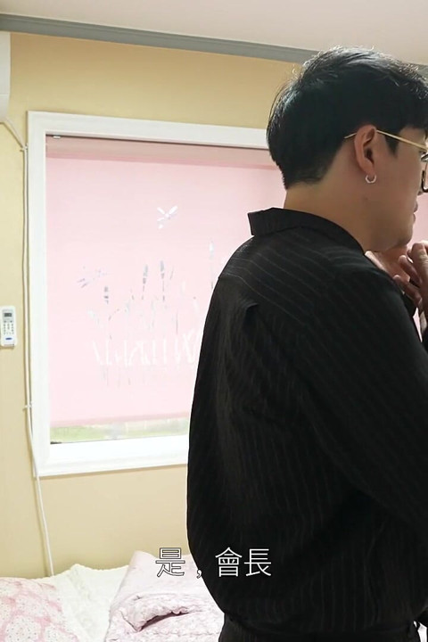 Sponsor Girl Getting Her Holes Sucked Before Meeting the Chairman