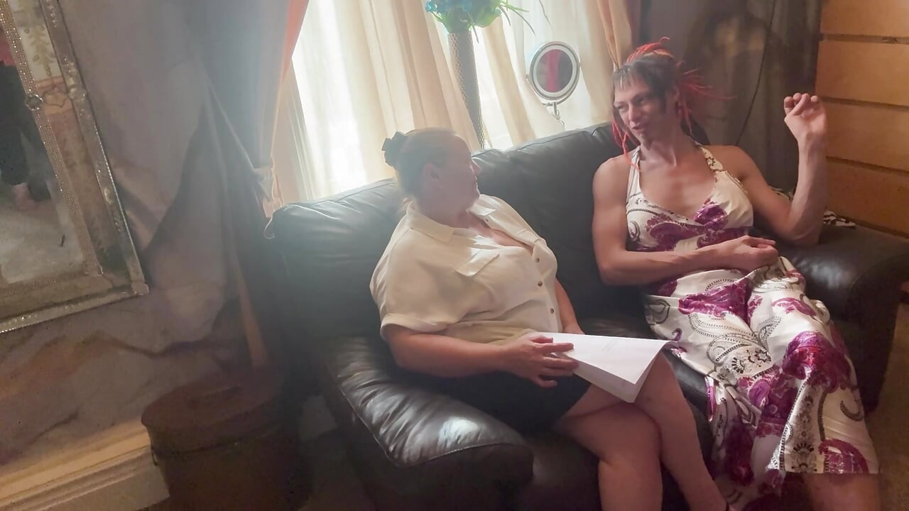 Domina Satana Interviews the fabulous Jasmine_Dlight