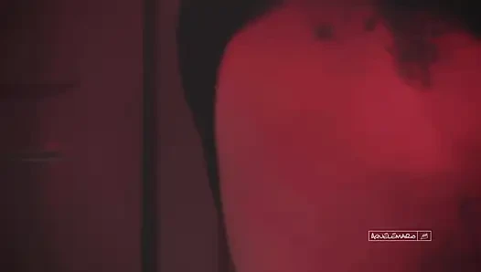 Candy Kush Hat Meinen Mann Abgelenkt Und Mich Während Einer Quickie-party Auf Die Toilette Geschleppt