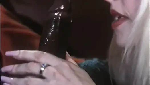 Kalın İtalyan nostaljik yarak üzerinde vahşi yolculuk