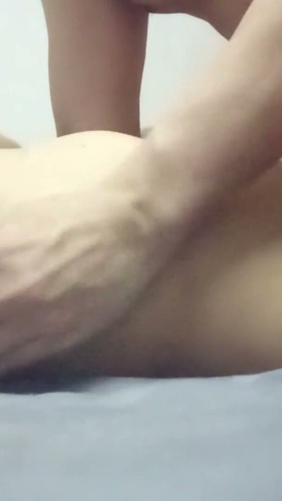 Cheating Wife : A girl with beautiful breasts lies down to be fucked | Clip 1