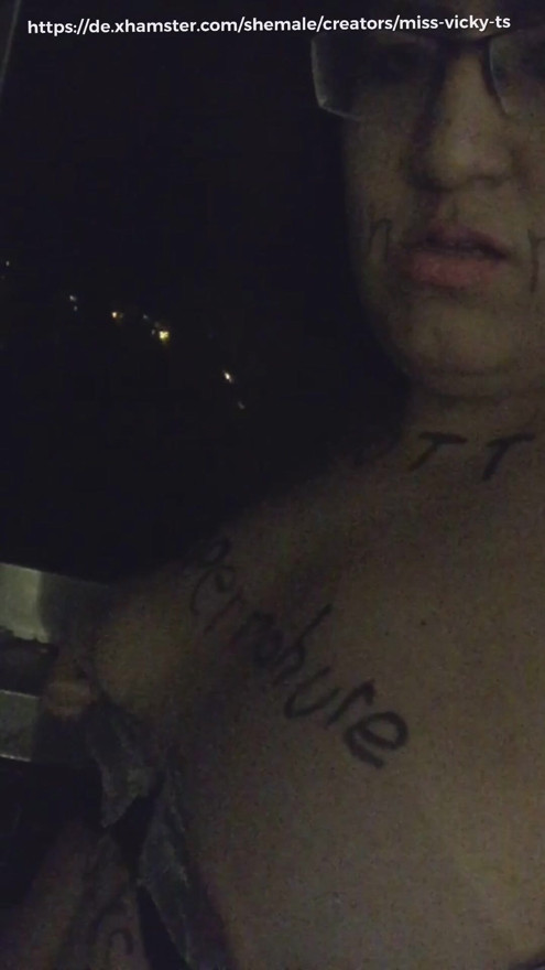 Dirty Miss Vicky TS written on (in German)