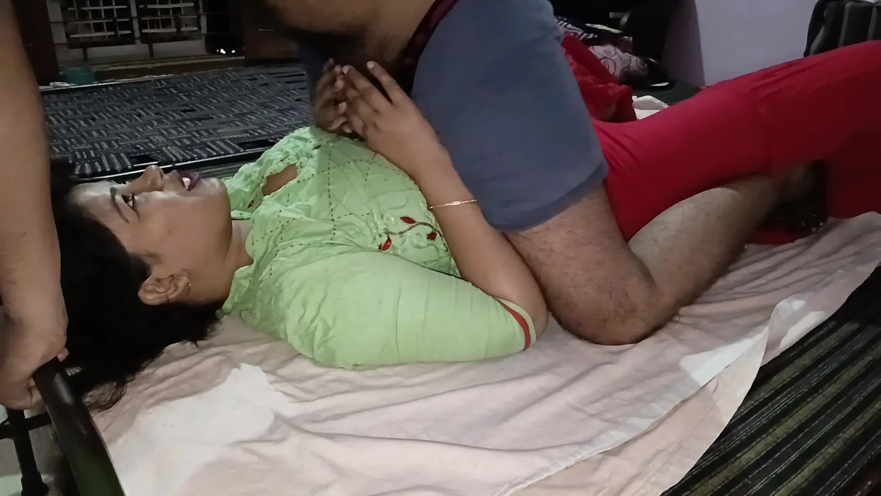 Cheating Wife Gets Caught & Threesomed HINDI AUDIO
