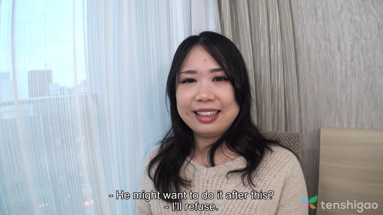 桜庭香織は東京で浮気する妻で、外のセックスを求めている