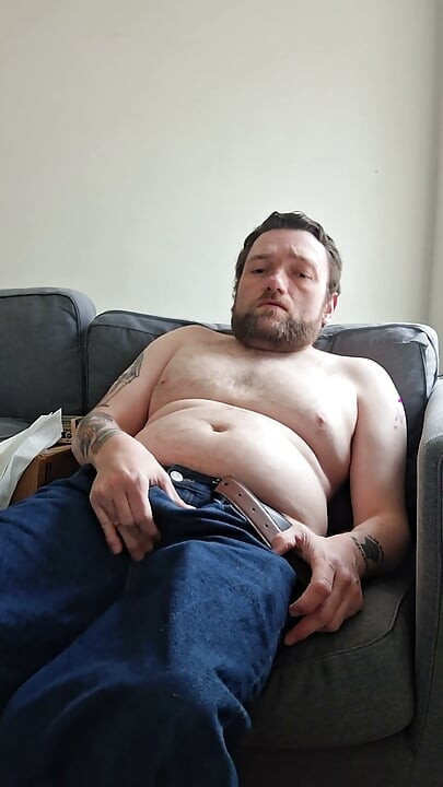Intense cum from chubby cub guy