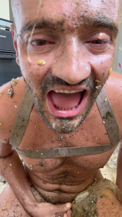 Garbage dump | Clip 3