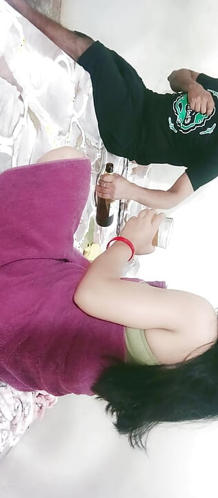 Maami bhanja ki beer party ek saath hindi me