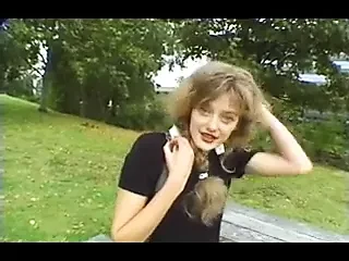 毛茸茸的小Shelly得到适当的操逼