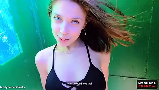 Risky Fuck with Stranger on the Beach Fitting Room