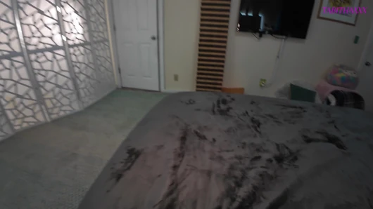 Versaute milf-nachbarin zu hause zerstört, fickt dich, während ehefrau weg ist - 4k