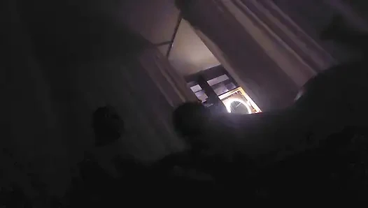 Asyalı bir kadından erotik masaj