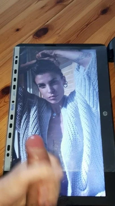 ELISABETTA CANALIS CUM TRIBUTE