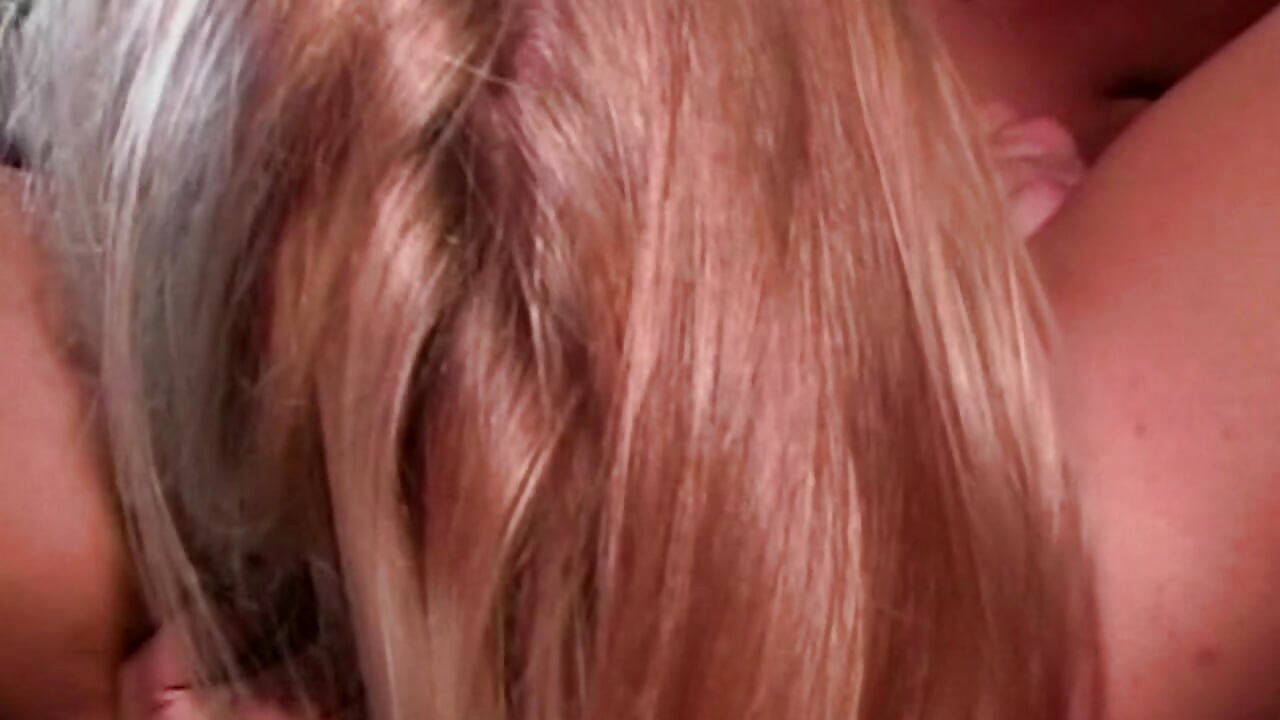 Lust läuft komplett aus dem Ruder mit jeder Grenze weiter