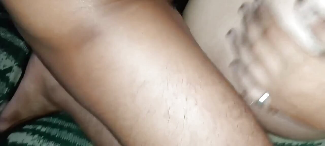 真正的業餘家庭錄影 我丈夫喜歡我去做愛，然後給他看視頻讓他真的很熱