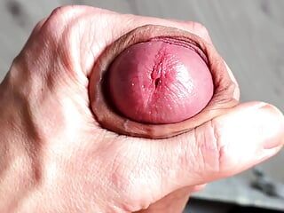 Masturbation et éjaculation sur ma bite polonaise