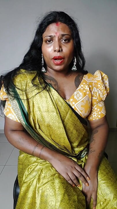 Thevudiya Mamiyar Ilaria Teaching Her Marumagal How to Be a Proper Slut