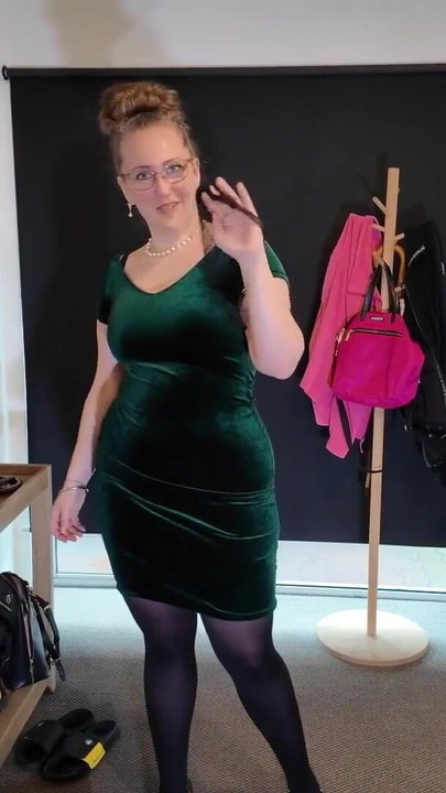 与随机男人挂钩，并把用过的避孕套带回家给dex | 短片 1