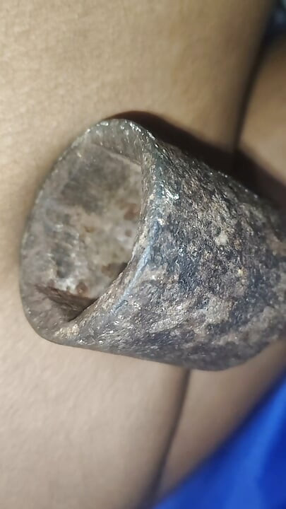 我的屁股吞下了一个千斤顶