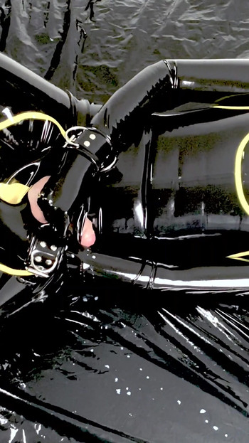 Jaw-dropping moment from "Rubber Gimp Milking!"