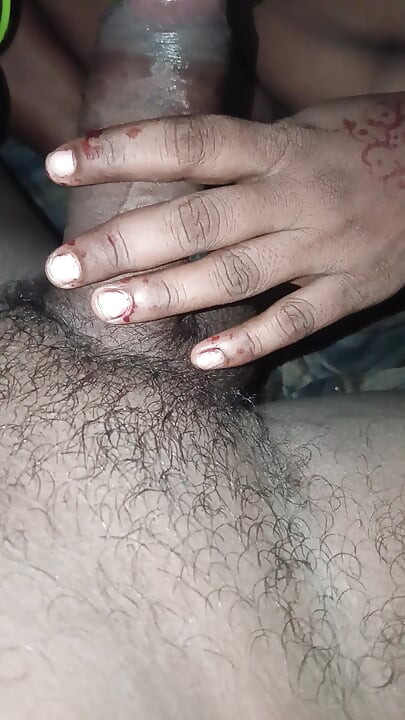 Seks anal pertama kali