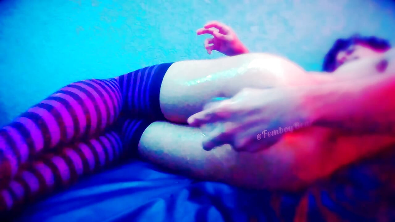 バックショット このフェムボーイ・スラットの繁殖