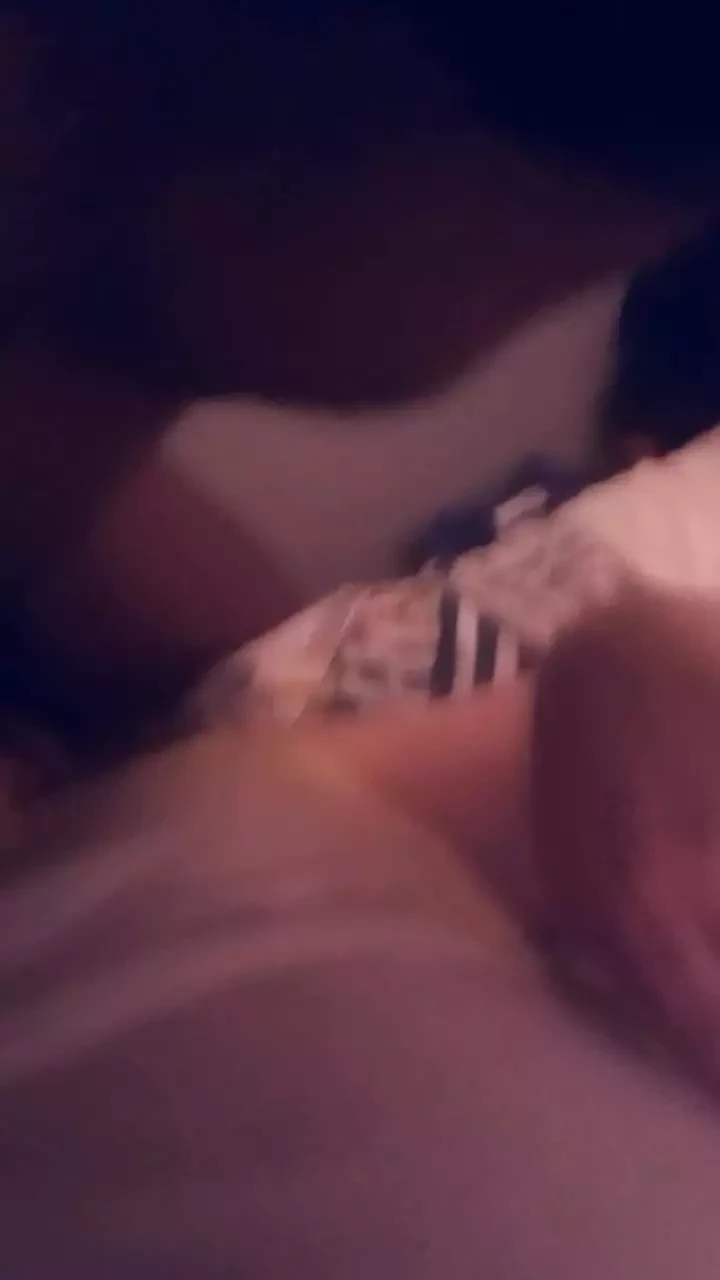 Büyük zenci yarağı kadın kılıklı küçük döl boşaltma ağzı (onlyfans)